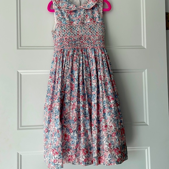 anavini Other - Anavini hand smocked girls floral dress